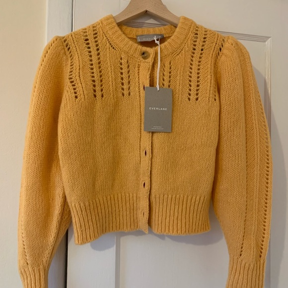 NWT Everlane Cloud Cardigan in Papaya - Picture 3 of 3